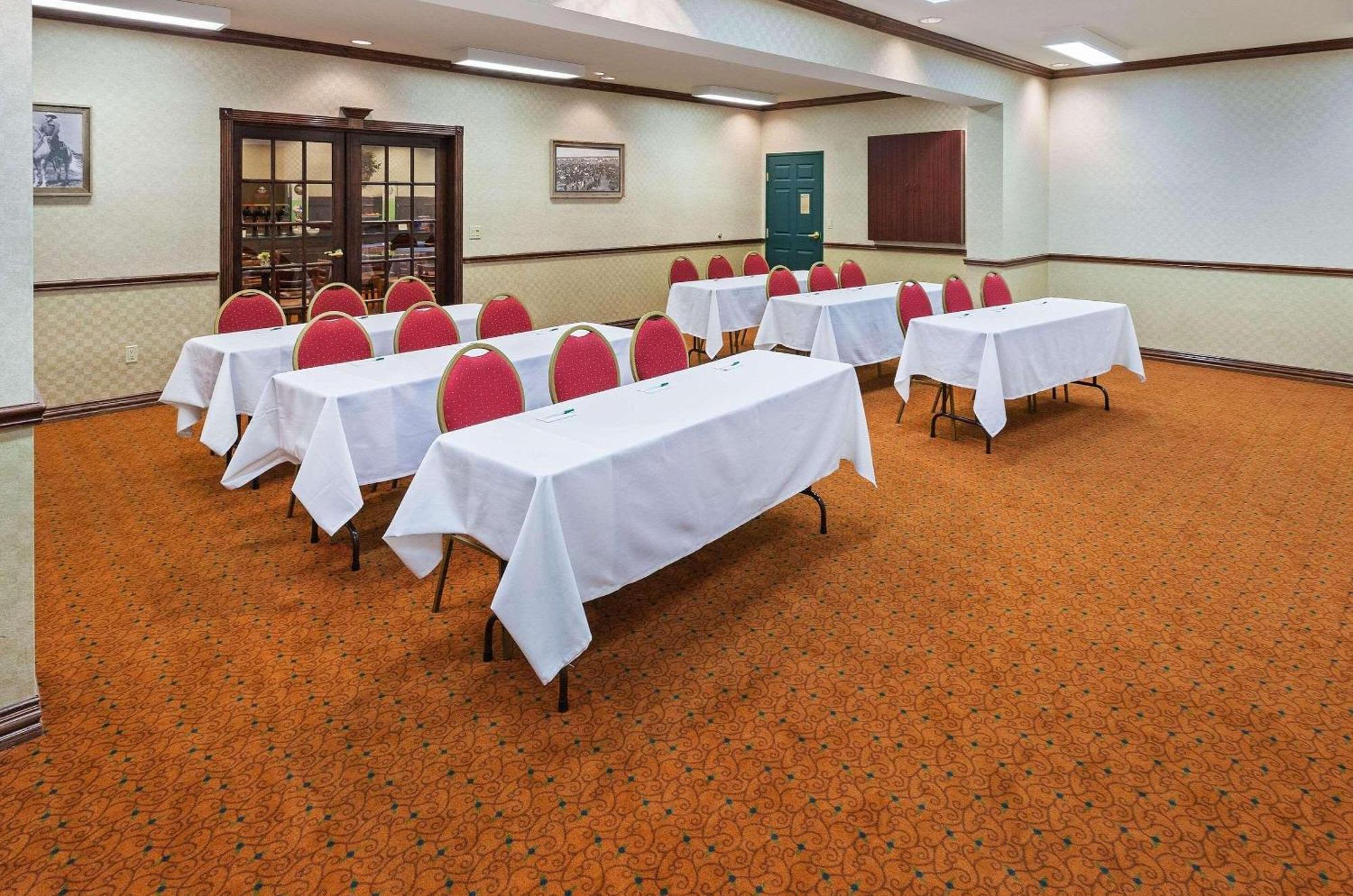 Country Inn & Suites By Radisson, Amarillo I-40 West, Tx Buitenkant foto