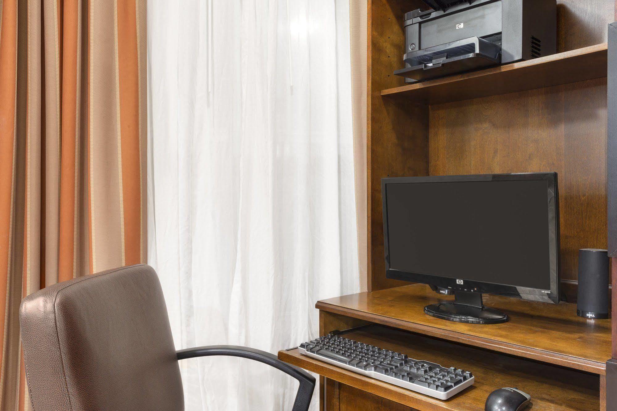 Country Inn & Suites By Radisson, Amarillo I-40 West, Tx Buitenkant foto